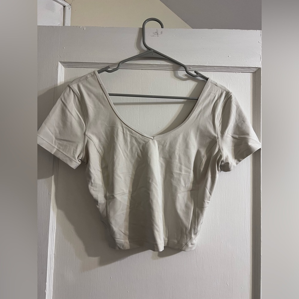 Lululemon white top